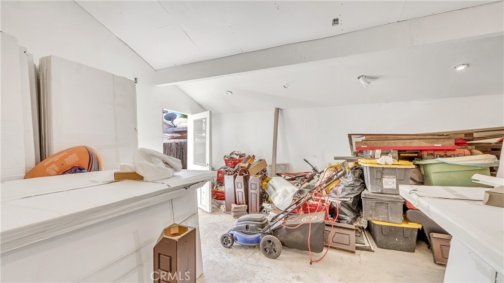 11200 Amestoy Property Photo 55