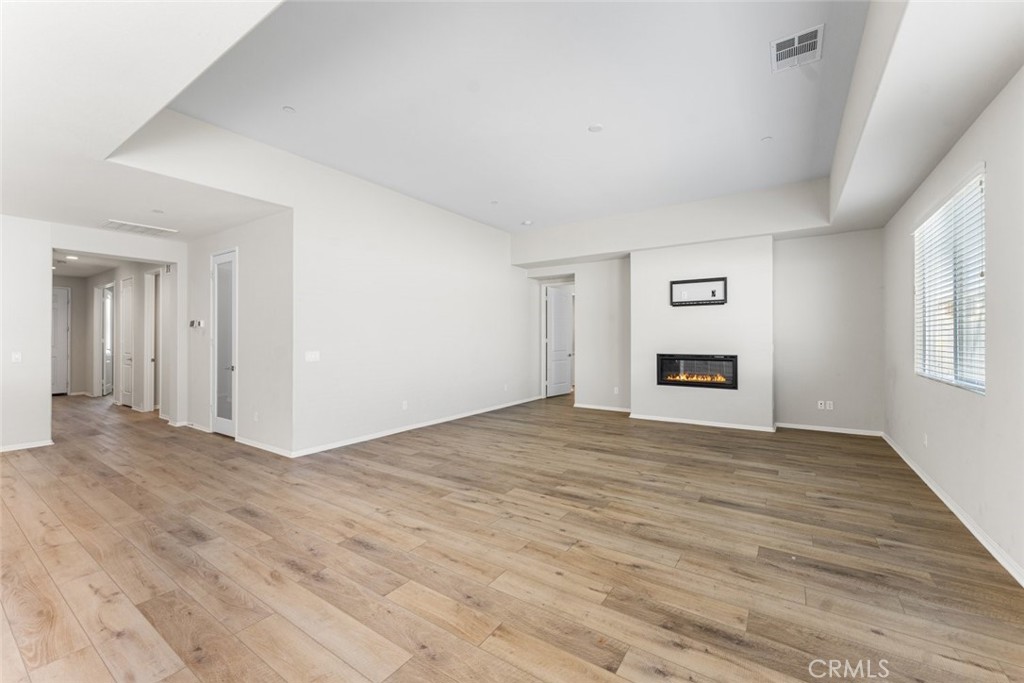 2107 Helconia Court Property Photo 10