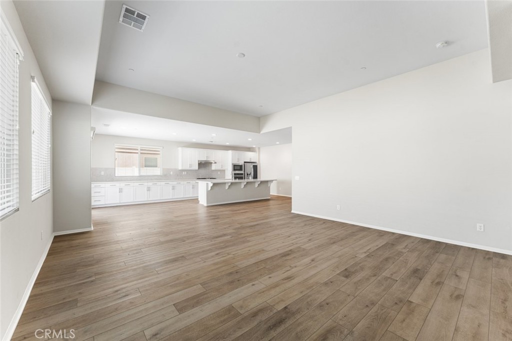 2107 Helconia Court Property Photo 11