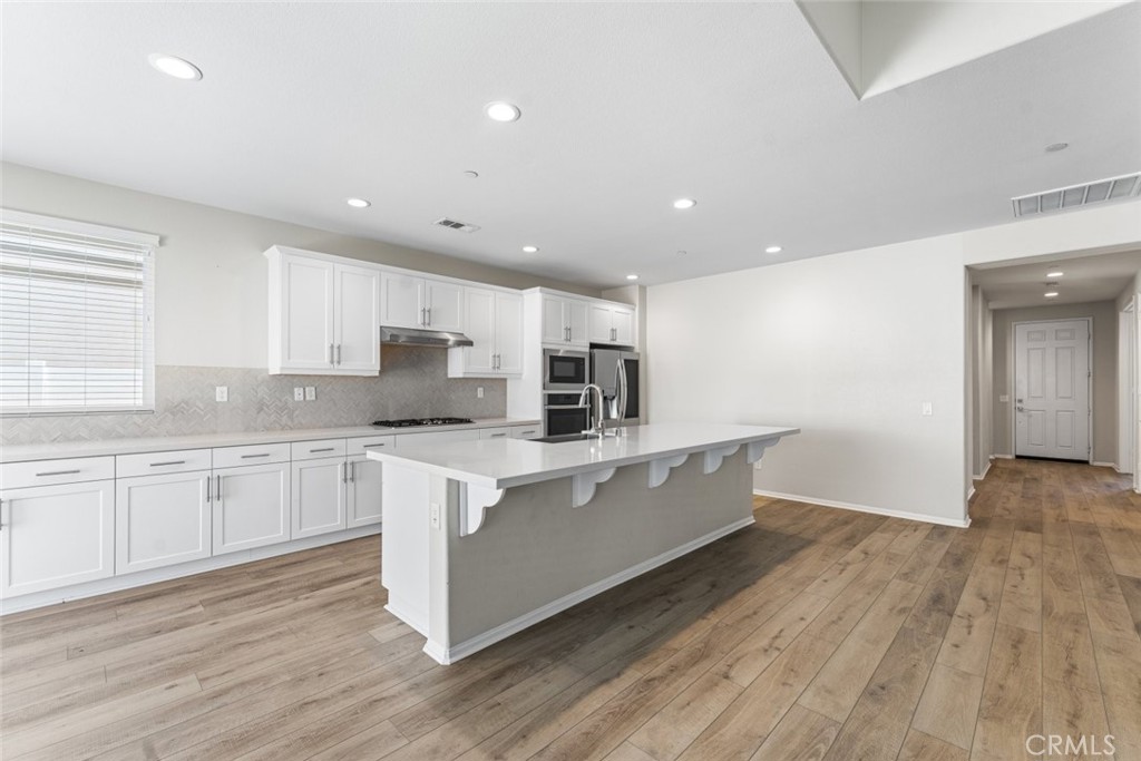 2107 Helconia Court Property Photo 15
