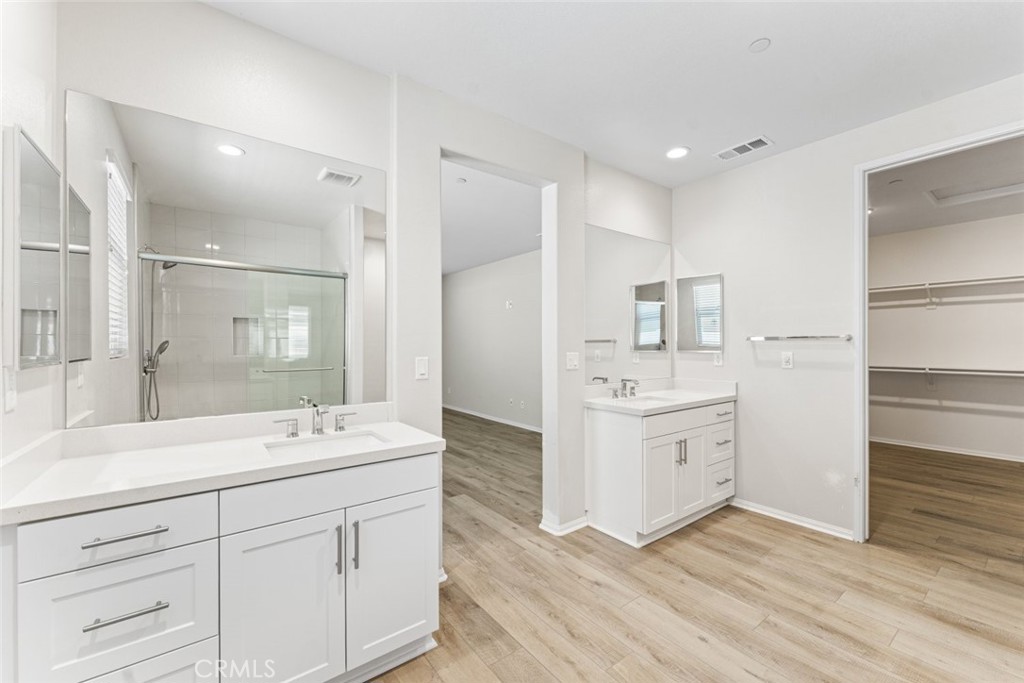 2107 Helconia Court Property Photo 29