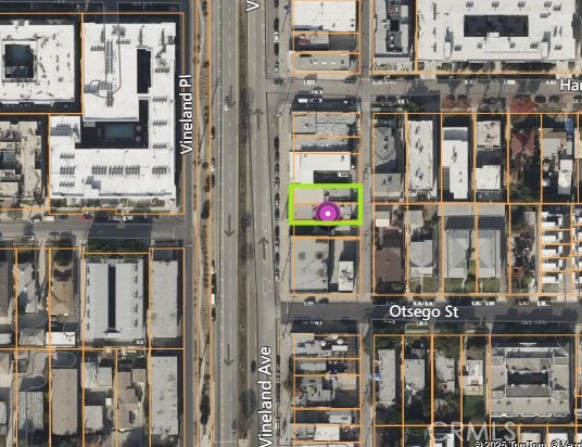 5112 5114 Vineland Ave Property Photo 4