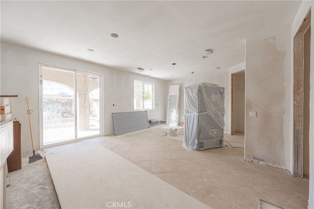 29276 Discovery Ridge Property Photo 10