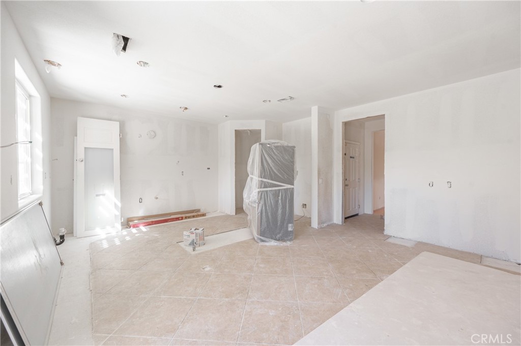 29276 Discovery Ridge Property Photo 11