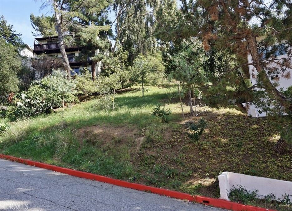 1112 Vincent Way Property Photo 3