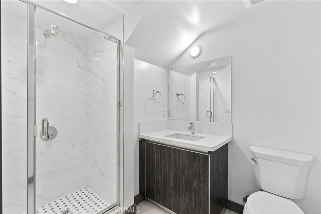 178 Alexandria Avenue Property Photo 25