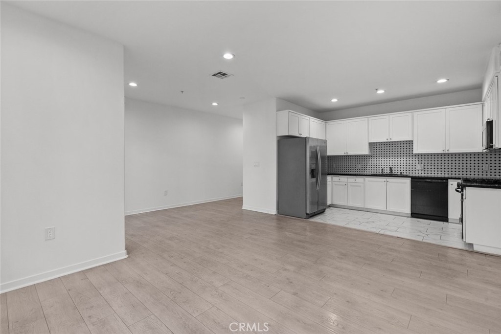 6320 Beck Avenue Property Photo 12