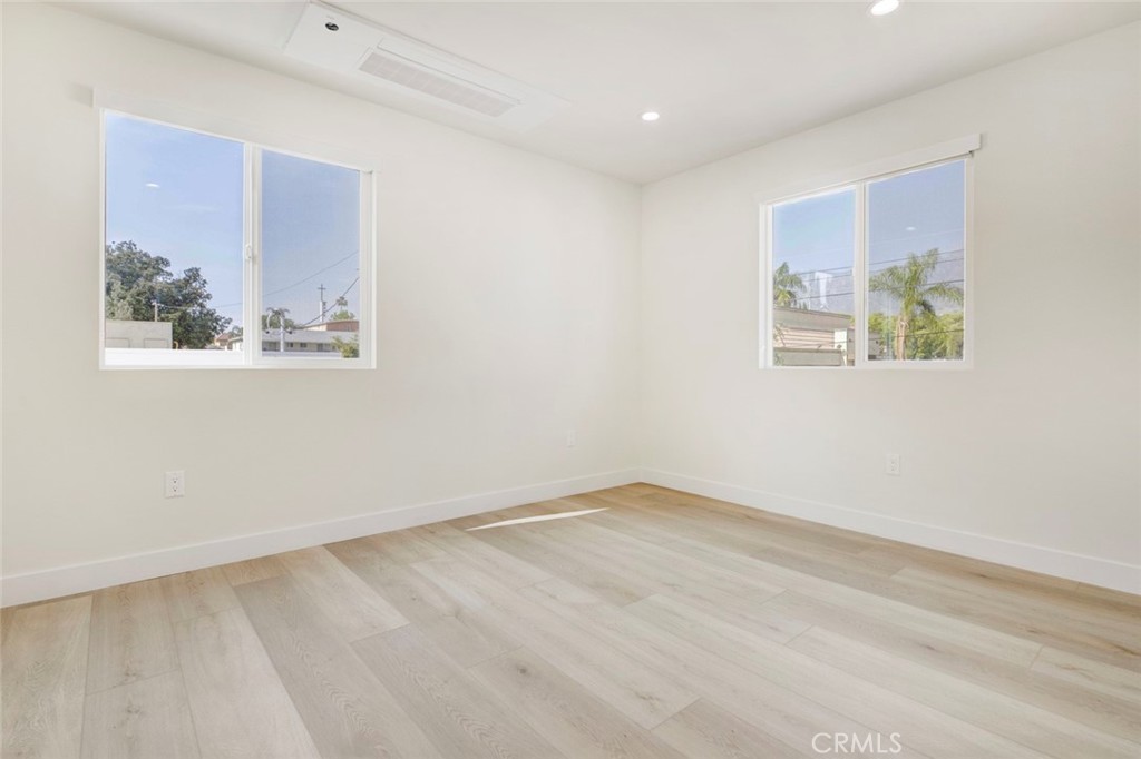 1070 Allen Avenue C Property Photo 17