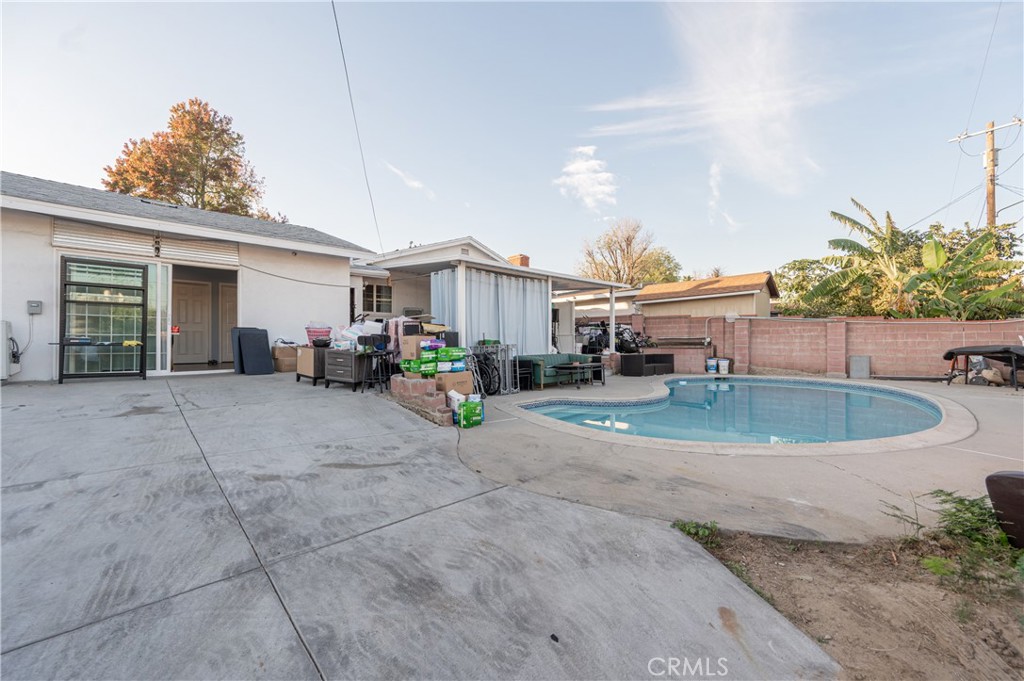 11214 Woodley Property Photo 16