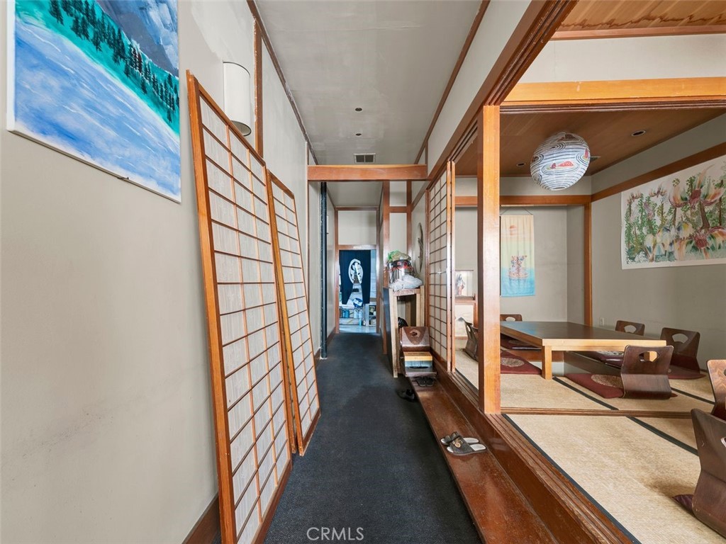 1106 S Atlantic Boulevard Property Photo 9