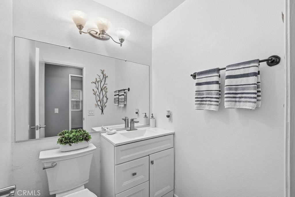 45664 Balmoral Court Property Photo 9