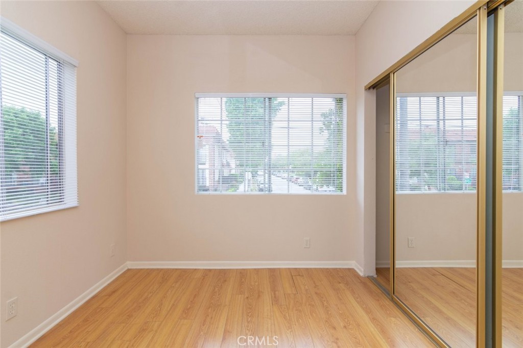 404 Lincoln Avenue Property Photo 18