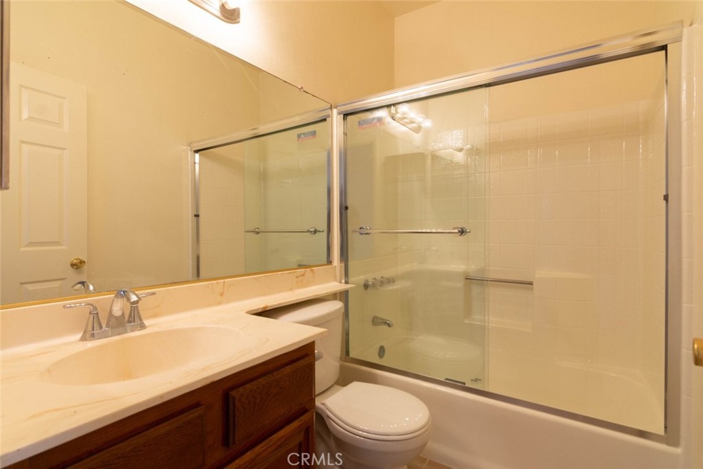 404 Lincoln Avenue Property Photo 23
