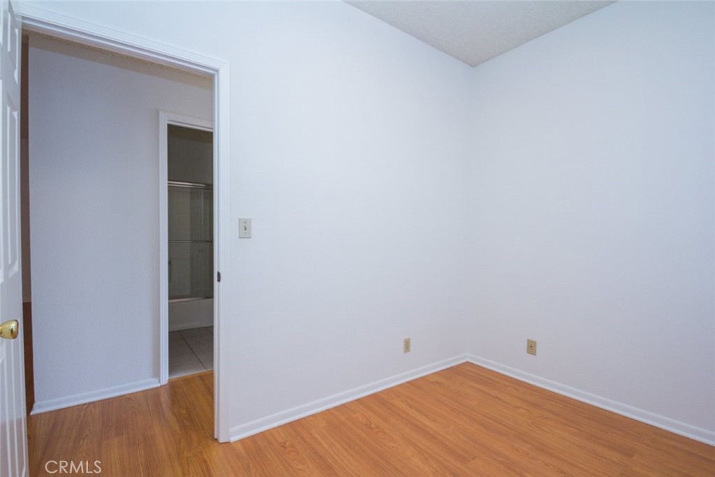 404 Lincoln Avenue Property Photo 27