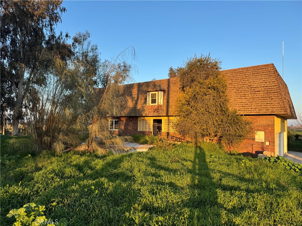 8313 23rd Property Photo 2