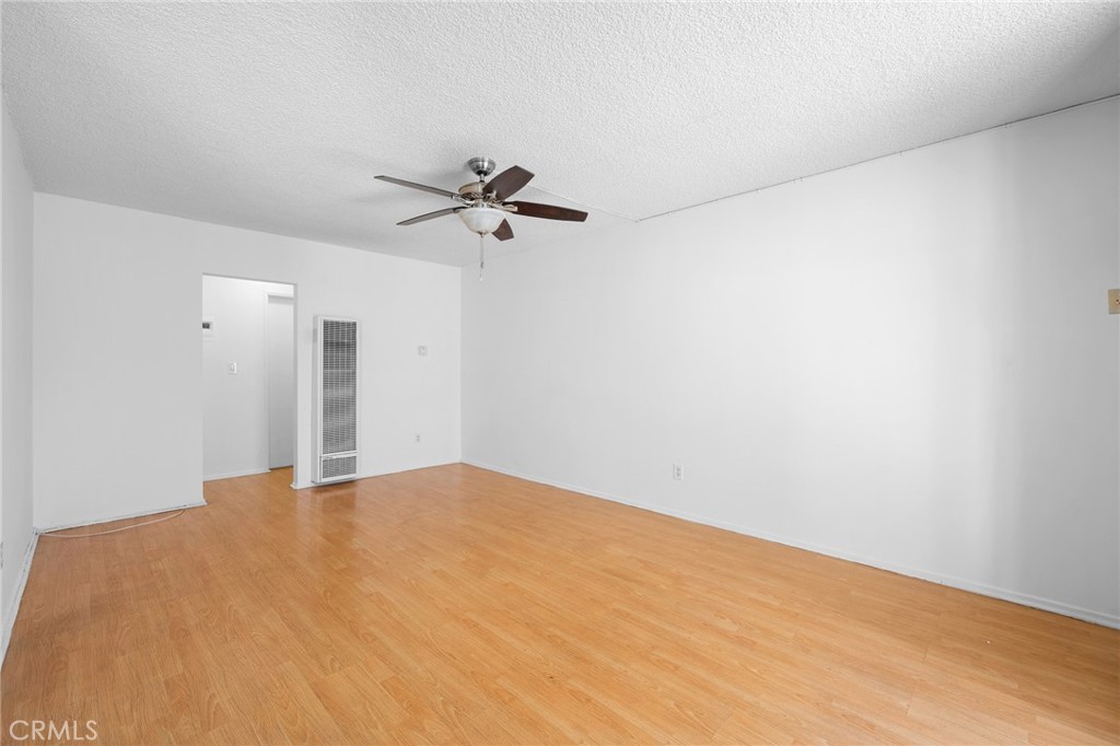 208 E Chevy Chase Drive 1 Property Photo 3