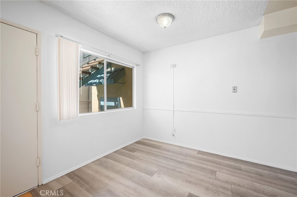 208 E Chevy Chase Drive 1 Property Photo 7