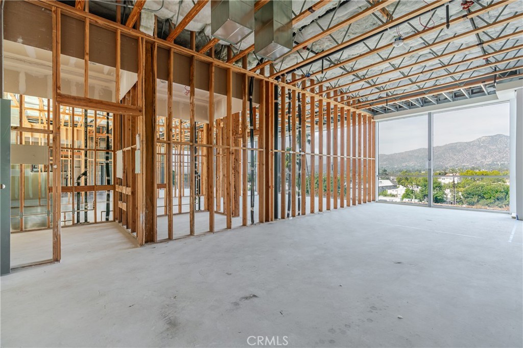 610 W Broadway 312 Property Photo 11