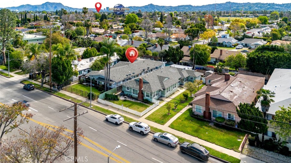12806 Oxnard Street Property Photo 18
