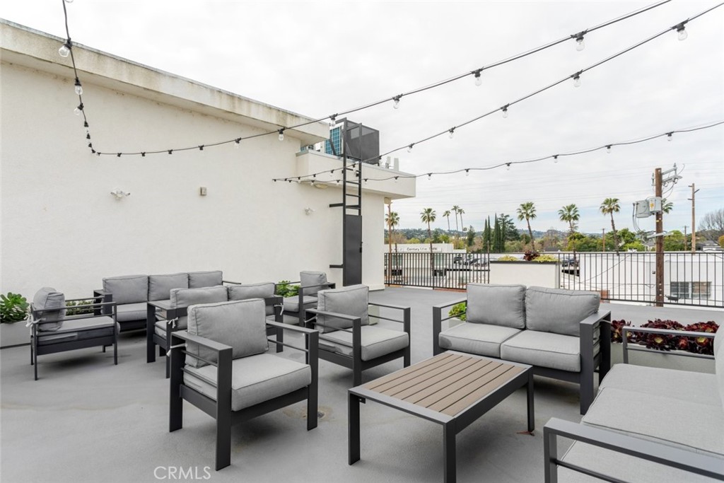 10652 Whipple Street Property Photo 26