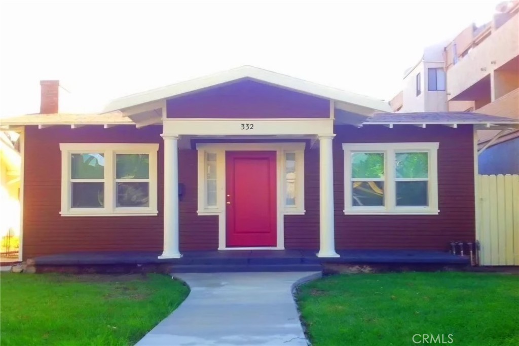 328 W California Property Photo 1
