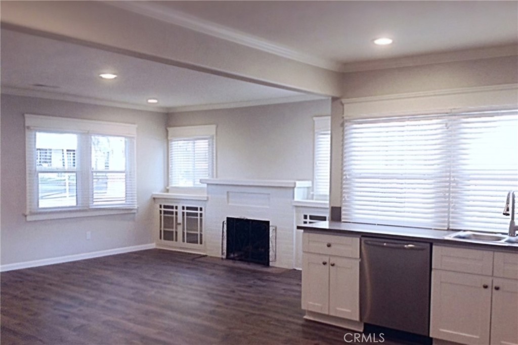 328 W California Property Photo 11