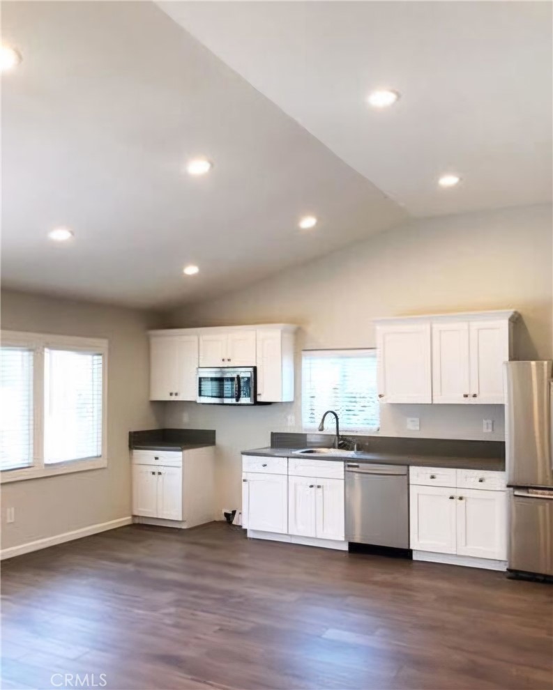 328 W California Property Photo 12