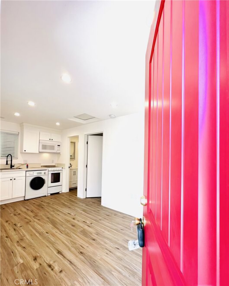 328 W California Property Photo 20