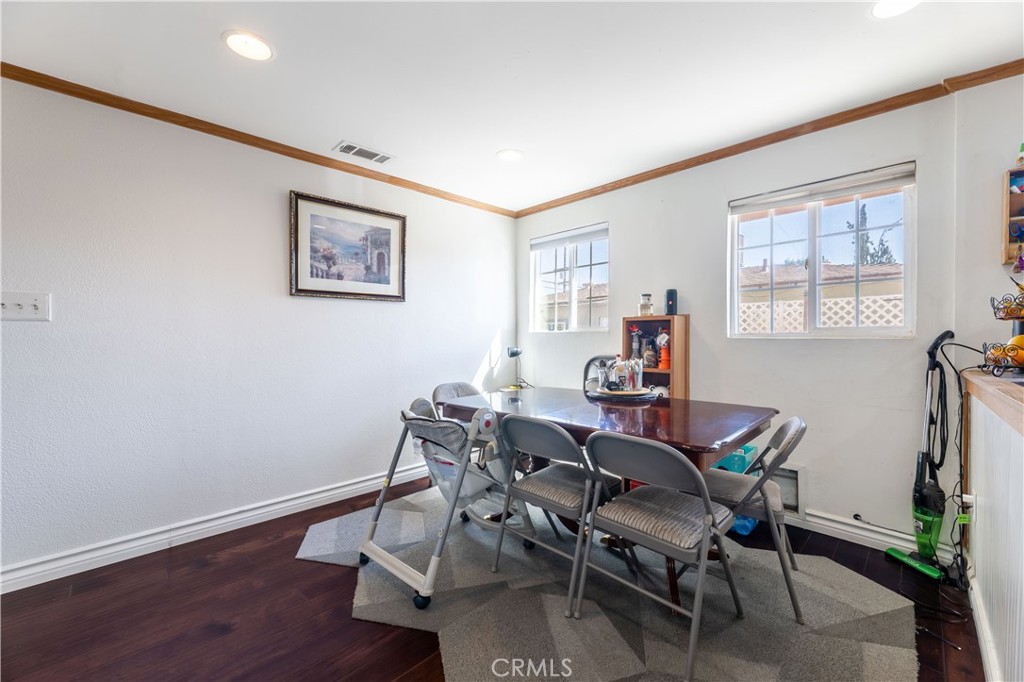 11203 Sheldon Street Property Photo 19