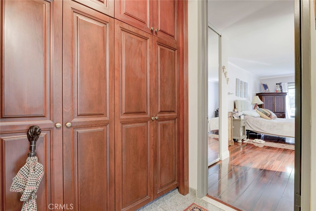 1401 Valley View 206 Property Photo 27