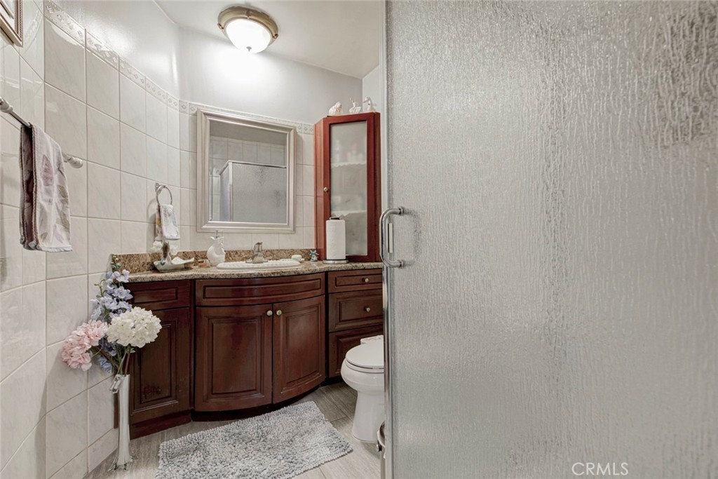1401 Valley View 206 Property Photo 29