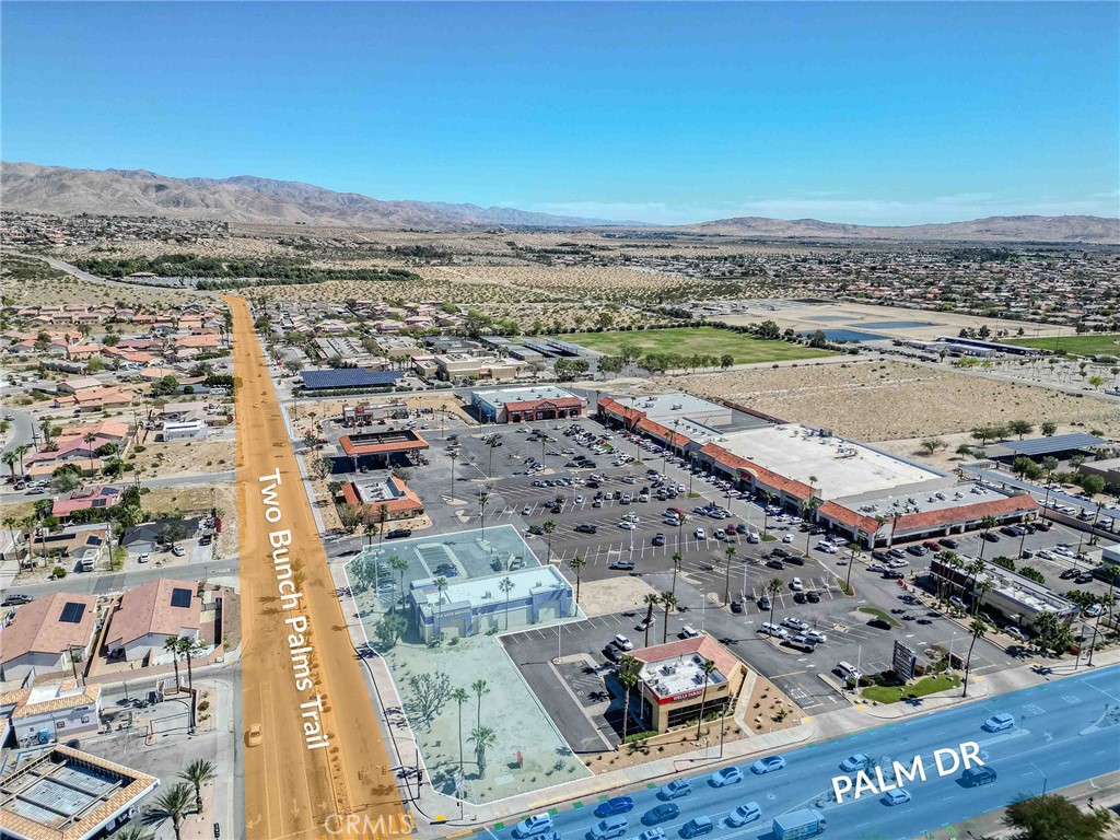 14010 Palm Dr Property Photo 12