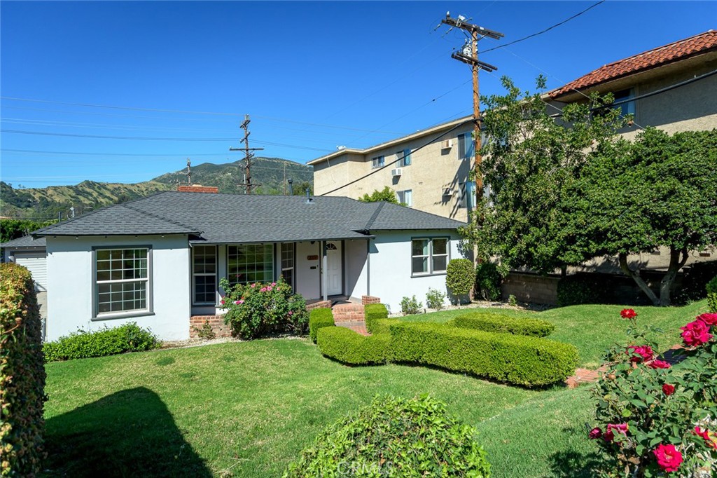 2111 N Verdugo Property Photo 4