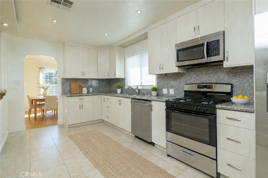 2111 N Verdugo Property Photo 19