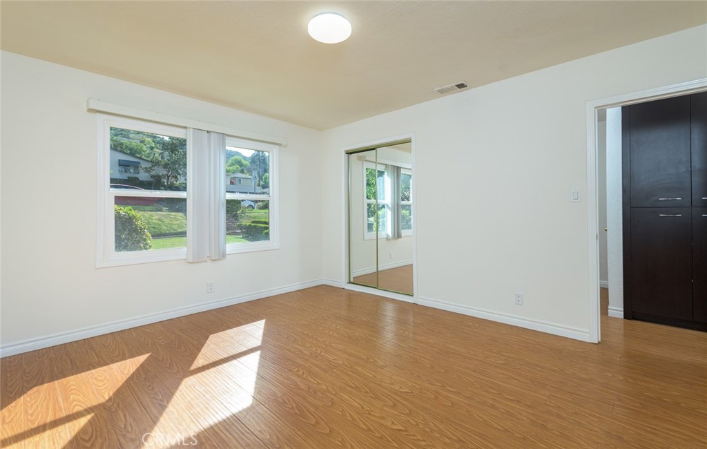 2111 N Verdugo Property Photo 28