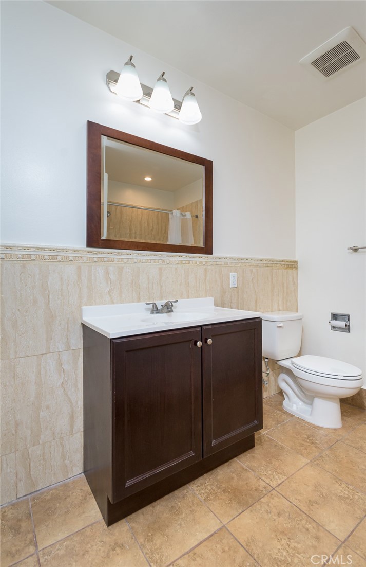 2111 N Verdugo Property Photo 31