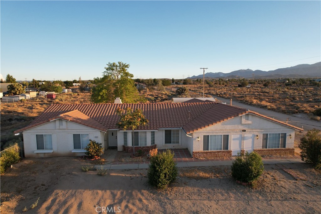 7653 Phelan Property Photo 1