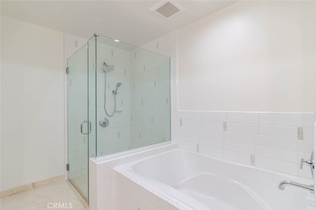 352 Caruso Avenue Property Photo 22