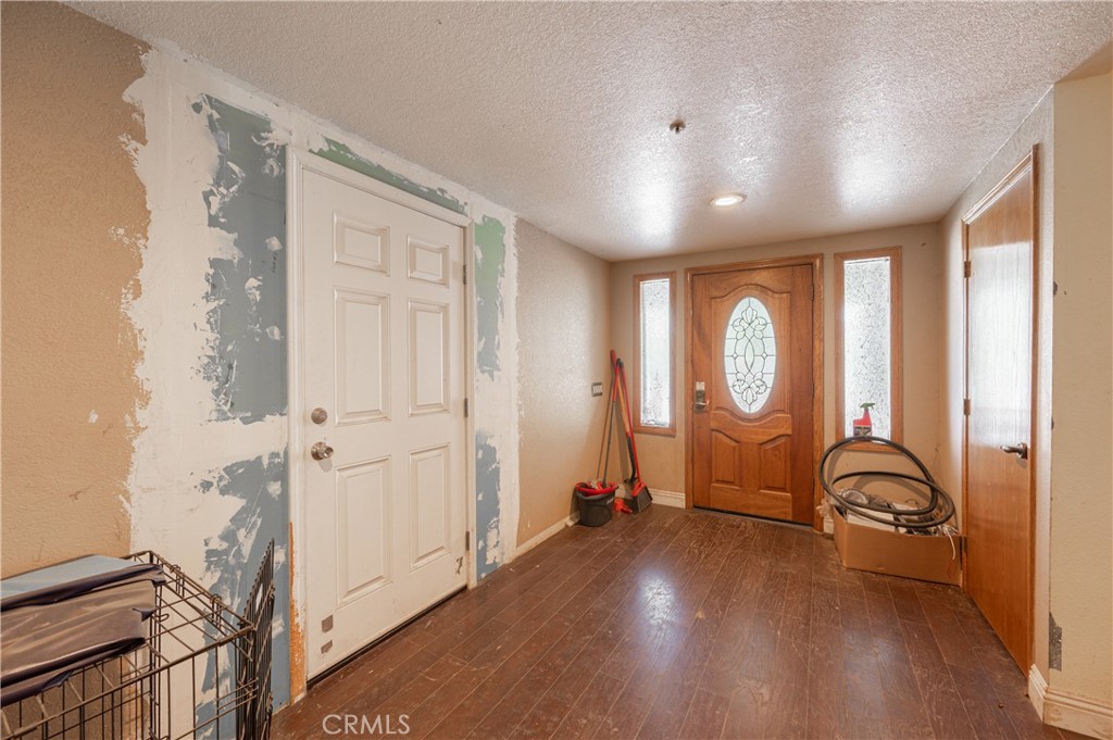 8138 Clayvale Property Photo 6