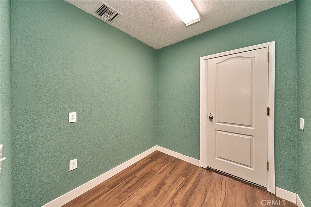5430 Arlington Avenue Property Photo 14