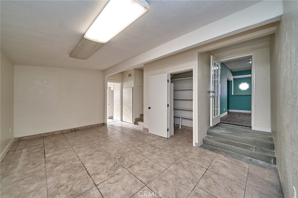 5430 Arlington Avenue Property Photo 22