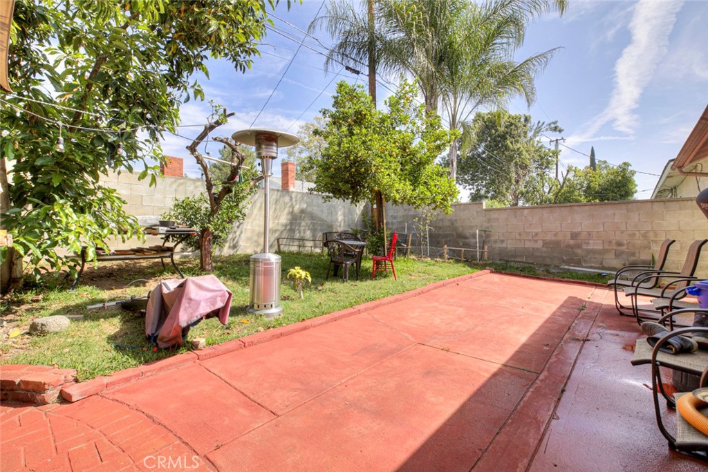 1029 E Galatea Property Photo 11