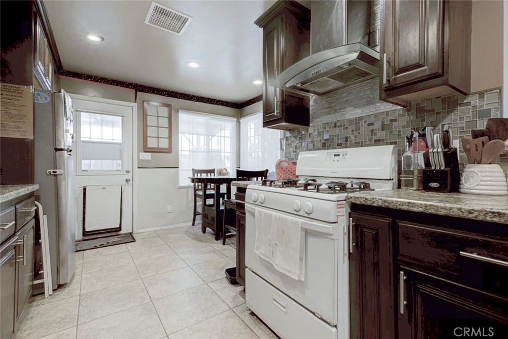 1029 E Galatea Property Photo 21