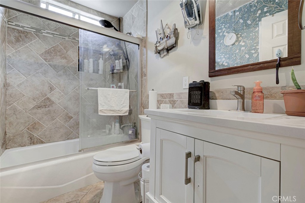 1029 E Galatea Property Photo 27