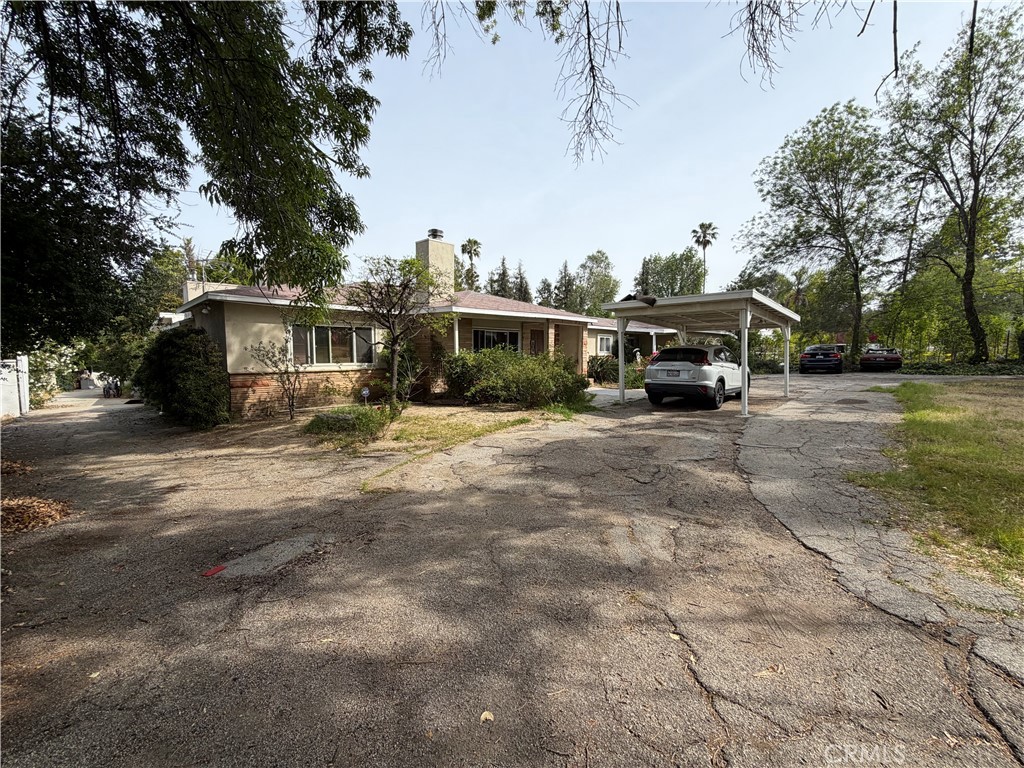 5456 Vanalden Property Photo 8