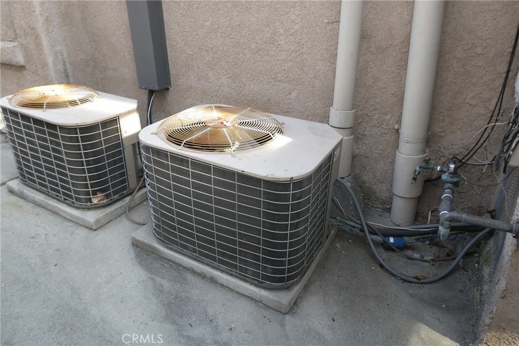 2657 Honolulu Property Photo 9