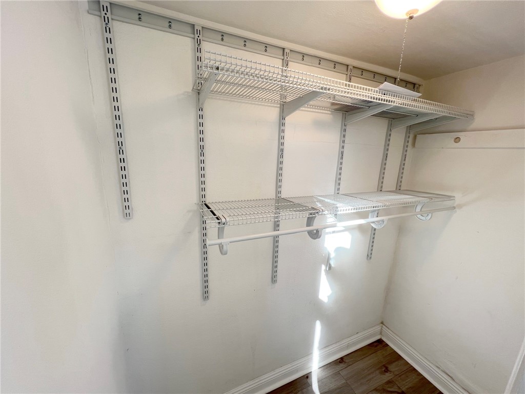 333 S 1st Property Photo 50