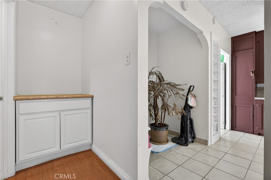 4160 Verdugo Road Property Photo 32