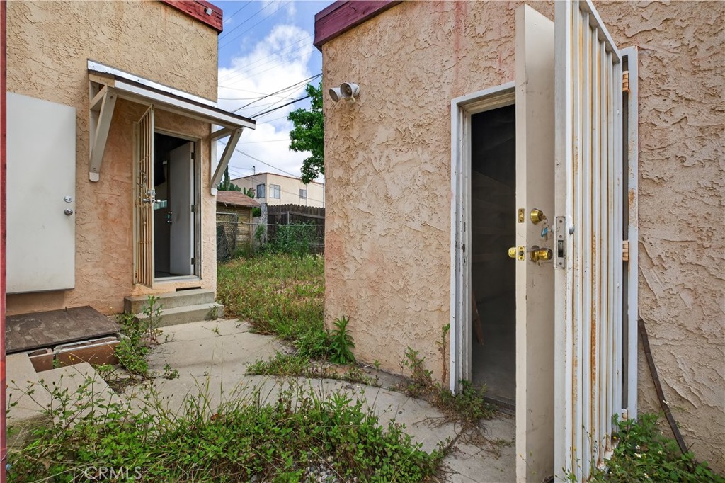 4160 Verdugo Road Property Photo 40