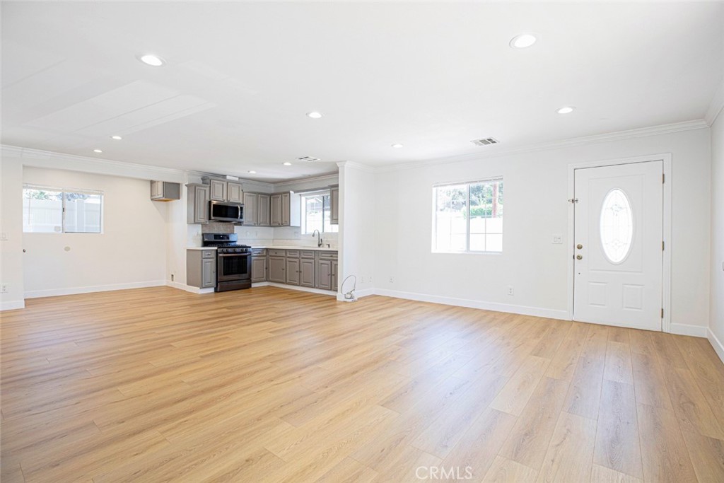 10531 Greenburn Avenue Property Photo 15